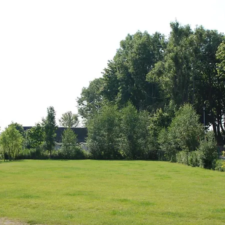 Domyletnie Ogrodzony Dom 92m2