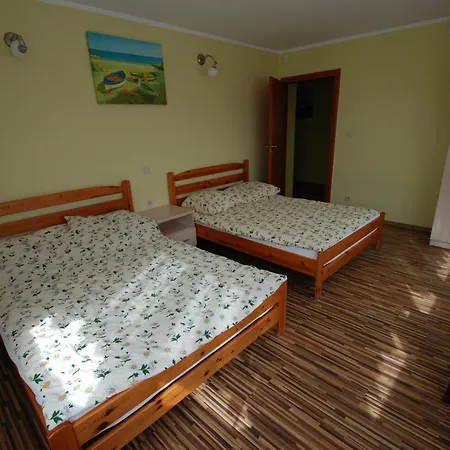 Domyletnie Ogrodzony Dom 92m2 *