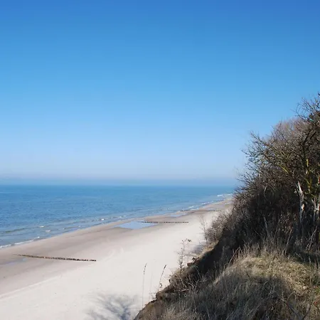 Domyletnie Ogrodzony Dom 92m2