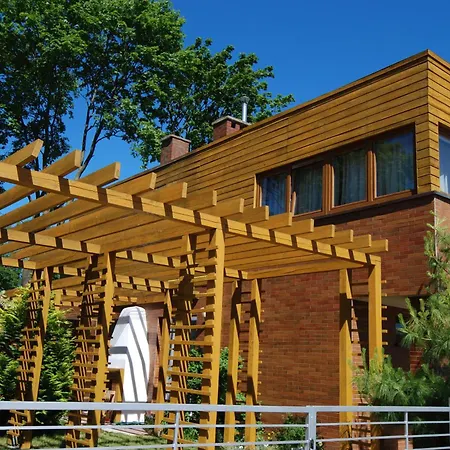 Domyletnie Ogrodzony Dom 92m2 Tatil Evi *