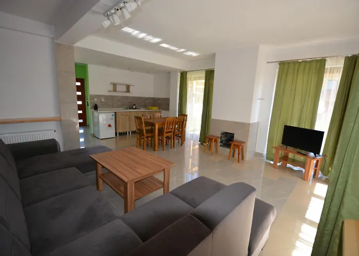 Дом отдыха Domyletnie Ogrodzony Dom 92m2 Сарбиново