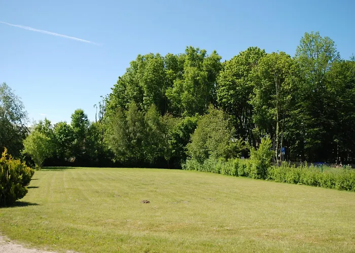 Domyletnie Ogrodzony Dom 92m2 * Сарбиново