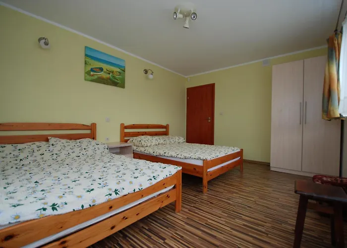 Дом отдыха Domyletnie Ogrodzony Dom 92m2