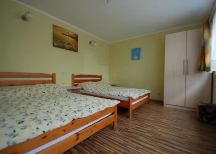 Domyletnie Ogrodzony Dom 92m2 Сарбиново